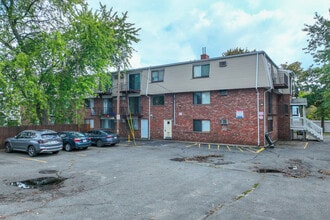 20 Park St in Lynn, MA - Building Photo - Building Photo