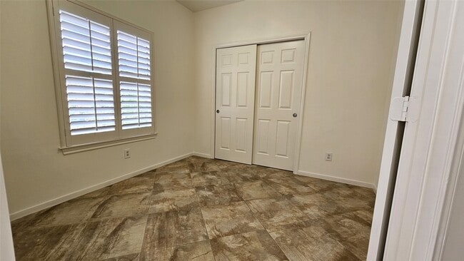 property at 305 Reinicke St