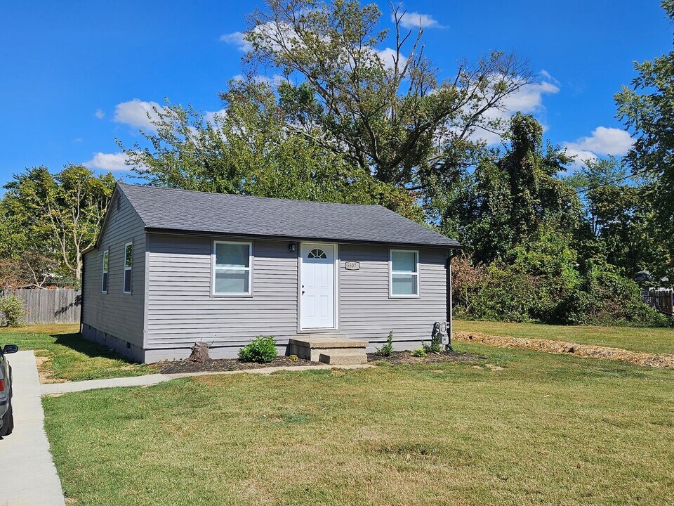 5307 Clover Ave in Louisville, KY - Building Photo