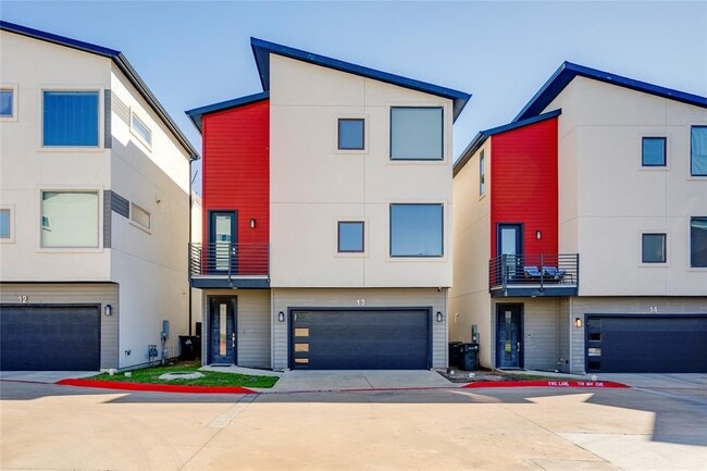 property at 1417 Kramer Ln