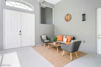 9754 Wilshire Lakes Blvd in Naples, FL - Building Photo - Building Photo