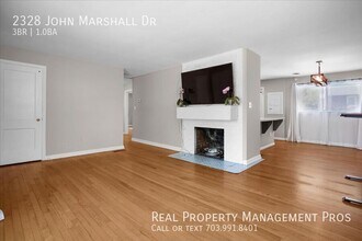 2328 John Marshall Dr in Arlington, VA - Building Photo - Building Photo