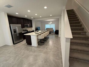 1239 Sand Torch Cir in Davenport, FL - Foto de edificio - Building Photo