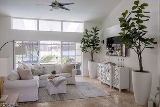 386 Ashbury Way in Naples, FL - Building Photo - Building Photo