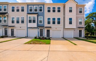 815 Freston Rd in Raleigh, NC - Building Photo