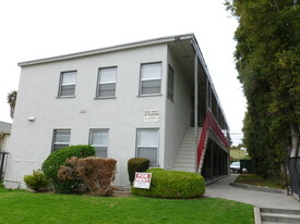 1351 S Cochran Ave, Unit #6 Apartments