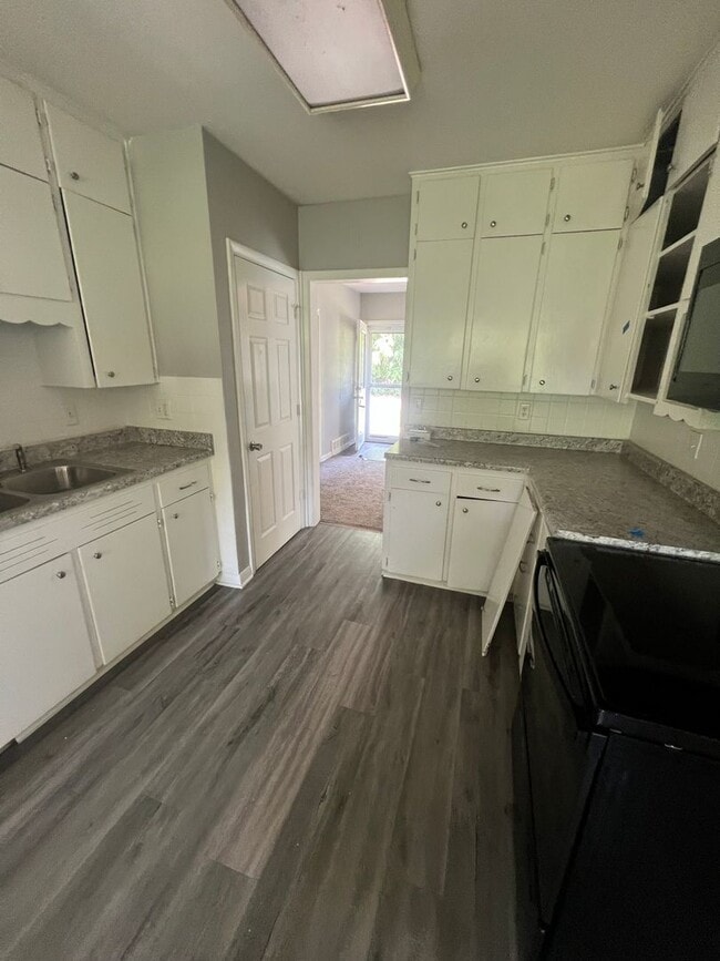 3410 24th Ave in Rock Island, IL - Building Photo - Building Photo