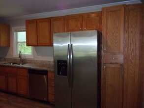 126 Valley Rd in York, SC - Building Photo - Building Photo
