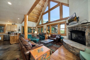 162 San Joaquin Rd in Mountain Village, CO - Building Photo