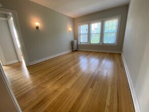 734 Reba Pl in Evanston, IL - Building Photo - Building Photo