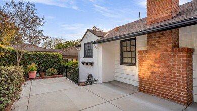 367 Cherry Dr in Pasadena, CA - Building Photo - Building Photo