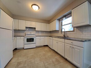 4103-19 1/2 19 1/2 Ln NW in Rochester, MN - Building Photo - Building Photo