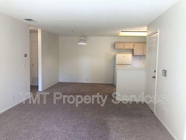 321 Inger Dr in Santa Maria, CA - Building Photo - Building Photo