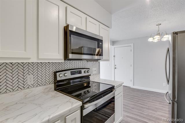 16359 W 10th Ave in Golden, CO - Building Photo - Building Photo