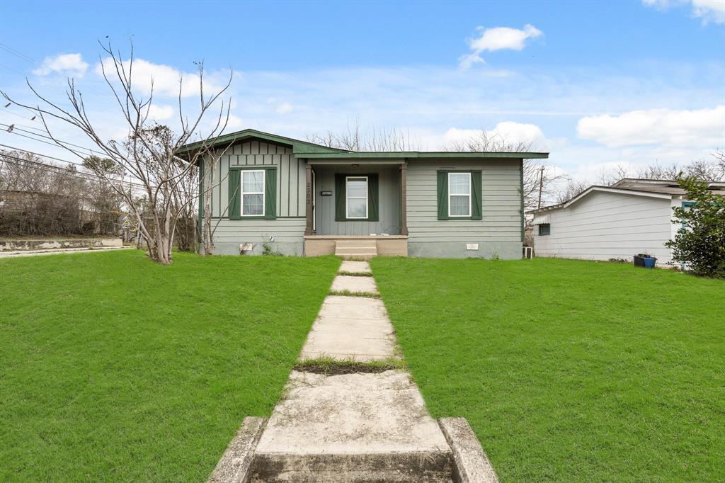 2303 Burnet St in San Antonio, TX - Building Photo