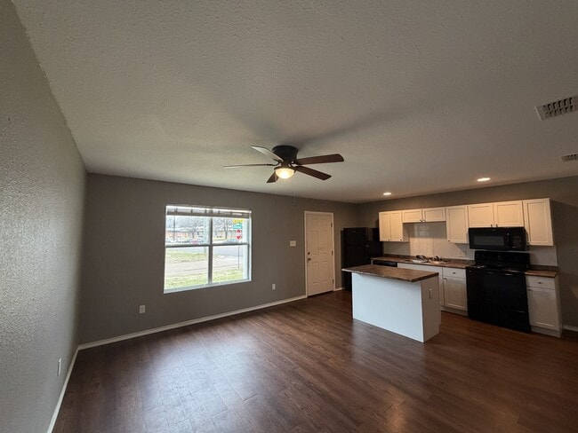 property at 1738 Jennings St