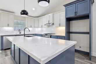 616 W Vassar Ave in Visalia, CA - Building Photo - Building Photo