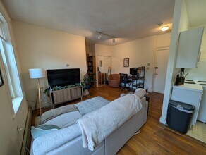 4 Ransom Rd, Unit 10 in Boston, MA - Building Photo - Building Photo