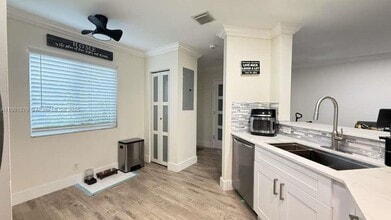 1407 SW 48th Terrace in Deerfield Beach, FL - Building Photo - Building Photo