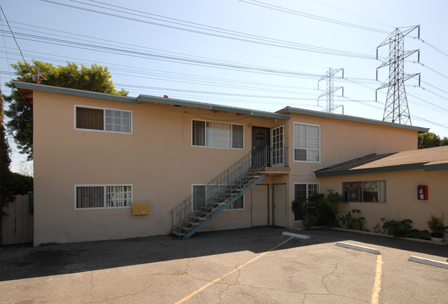 15128 Gundry Ave in Paramount, CA - Building Photo - Building Photo