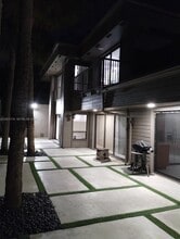 11843 SW 79th Terrace in Miami, FL - Building Photo - Building Photo