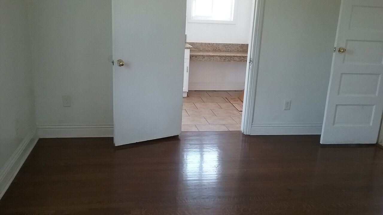 2646 Orchard Ave, Unit 2648 in Los Angeles, CA - Foto de edificio