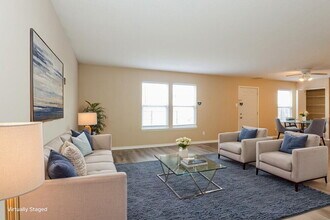 2371 Summerwood Ln in Greenwood, IN - Building Photo - Building Photo