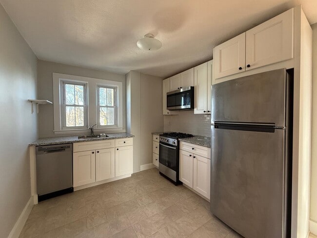 9 Stevens St, Unit 2