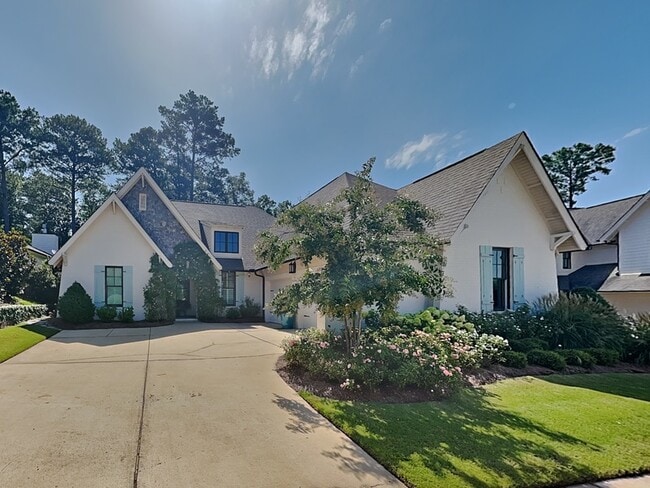 property at 1780 Helen Ridge Cir