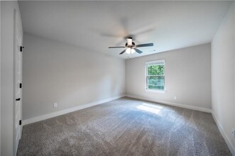 37 Brierfield Ln in Bella Vista, AR - Building Photo - Building Photo