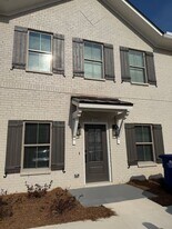 Brand New Townhome off Wire Rd, Close to Vet School and City Soccer Complex in Auburn, AL - Building Photo
