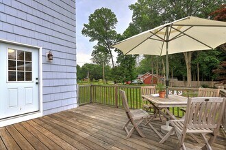 29 Muirfield Dr in Orange, CT - Foto de edificio - Building Photo