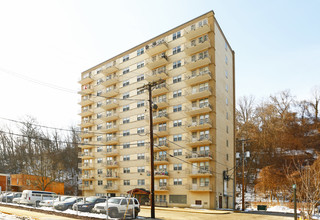 Eleanor Roosevelt Apartments in Aliquippa, PA - Building Photo - Building Photo