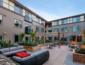 Six Oaks in Bothell, WA - Foto de edificio - Building Photo