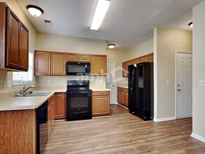 3266 Hunters Rest Dr in Charleston, SC - Foto de edificio - Building Photo