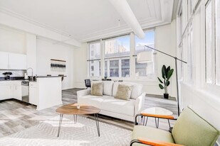 50 N Illinois St in Indianapolis, IN - Building Photo