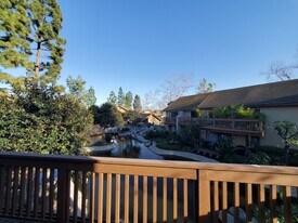 203 Tangelo in Irvine, CA - Building Photo