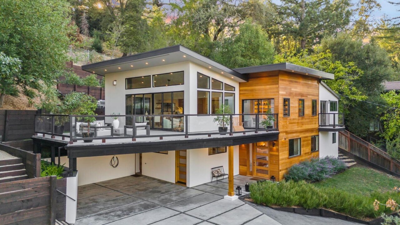 124 Foxwood Rd in Portola Valley, CA - Building Photo