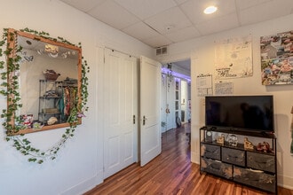 501 S Front St, Unit B in Mankato, MN - Building Photo - Building Photo