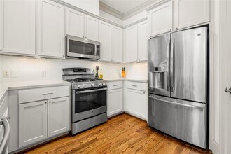 3302 Audley St in Houston, TX - Foto de edificio - Building Photo