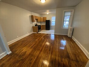 1611 Woodlynne Ave in Oaklyn, NJ - Building Photo - Building Photo