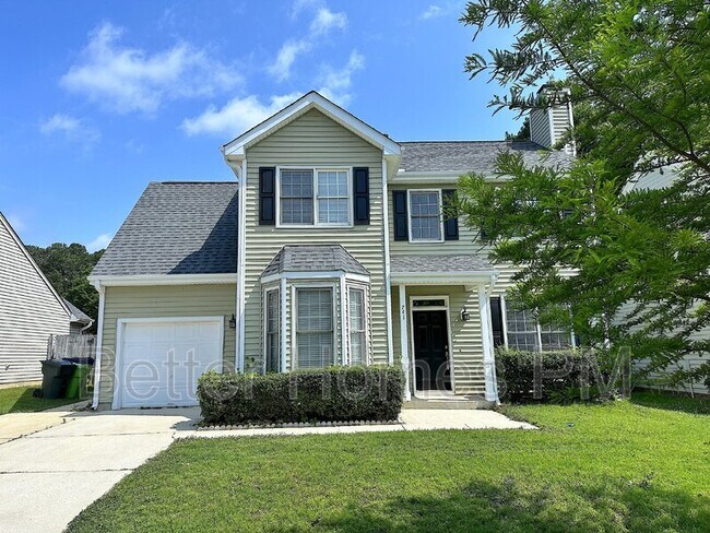 property at 741 Hanska Way
