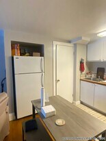 72 Revere St, Unit A in Boston, MA - Building Photo