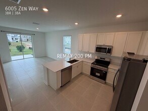 6005 Zen Wy in Clermont, FL - Building Photo - Building Photo