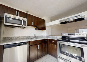 141 Beacon St, Unit A3 Apartamentos