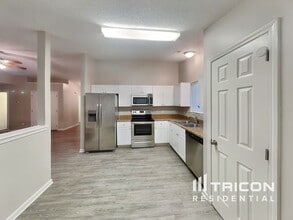 8004 Seattle Slew Ct in Charlotte, NC - Building Photo - Building Photo