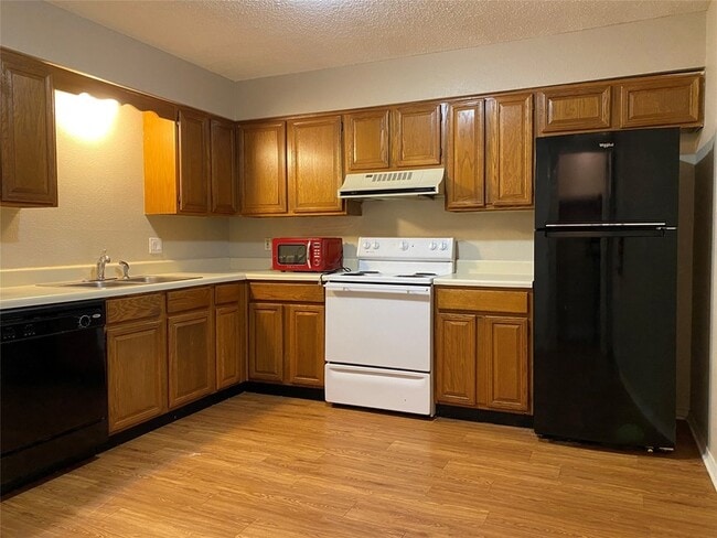property at 3063 Olympia Dr