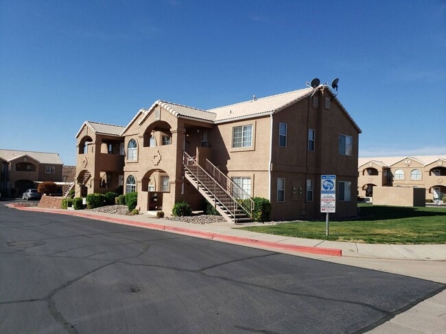 1122 E 300 S in Saint George, UT - Building Photo - Building Photo