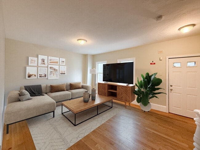 property at 5 Sexton Ct