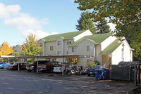 Ashwood Downs Apartments in Olympia, WA - Building Photo - Building Photo